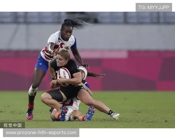 法国七人制橄榄球赛场体现冠军风范，法国橄榄球队